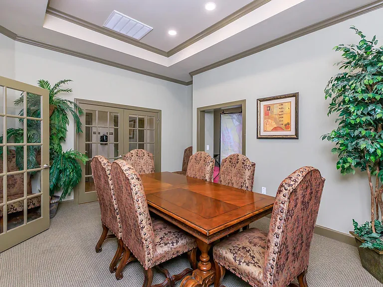 Spring Oaks Apartments — Photo 27