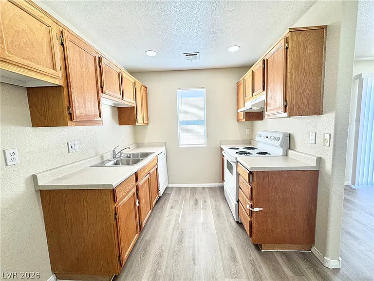 1020 Pahrump Valley Blvd #4 — Photo 6