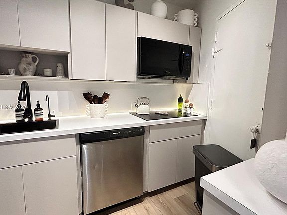 2nd image of 2899 Collins Ave APT 1714