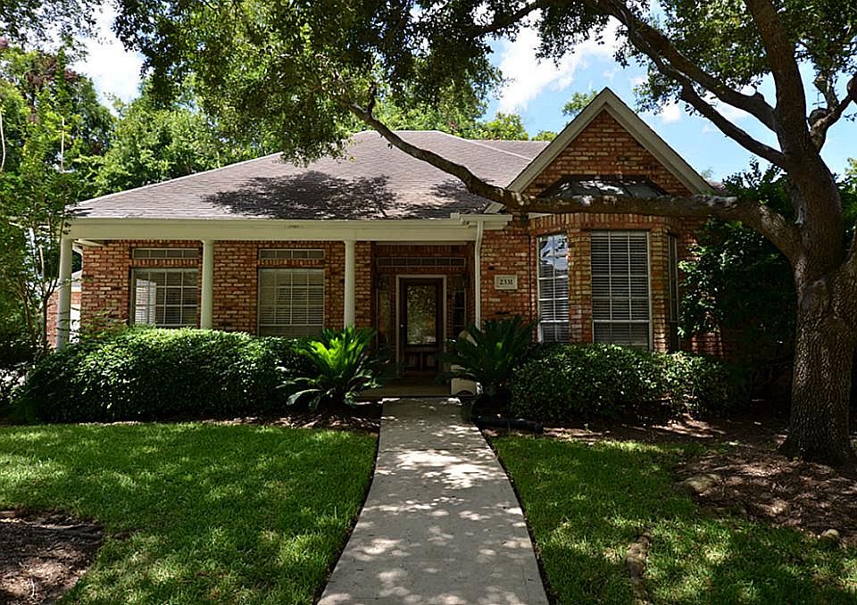 1st image of 2331 Quarterpath Dr