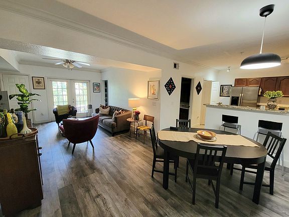 5th image of 304 E South St Unit 5021