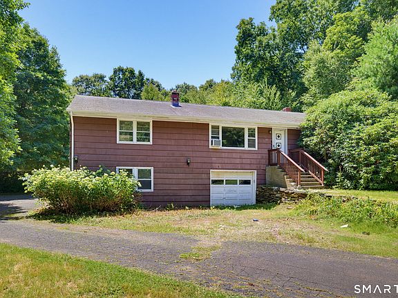 2nd image of 64 Great Hillwood Road