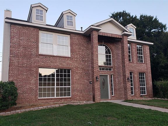 2nd image of 1901 Buffalo Bend Dr