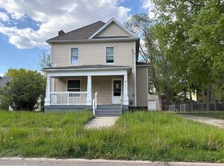 206 Reber Ave, Waterloo, IA 50701