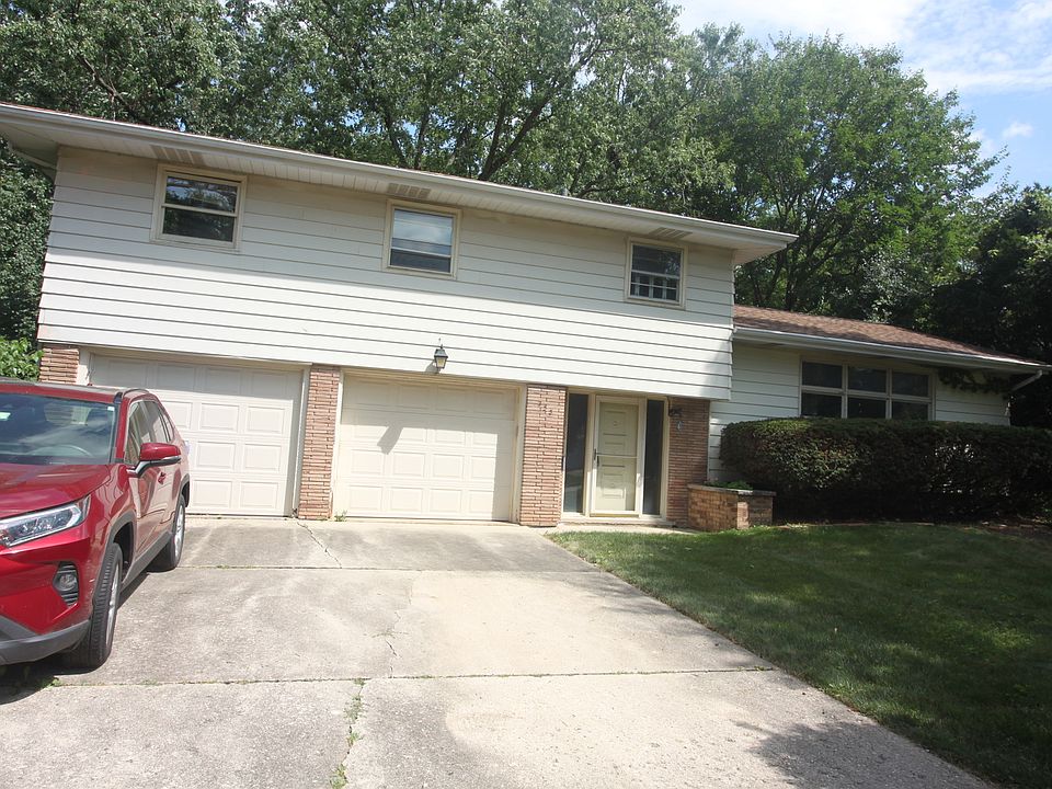 1st image of 255 Cumnor Ave