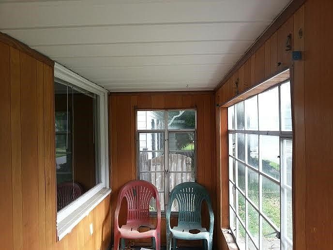 2nd image of 1741 Johnson St