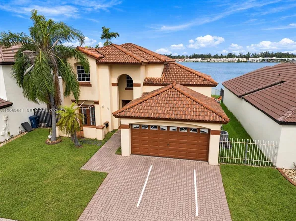 762 NW 123rd Ct, Miami, FL 33182