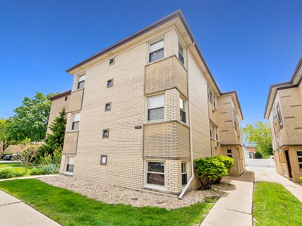 7405 W Fullerton Ave #2S