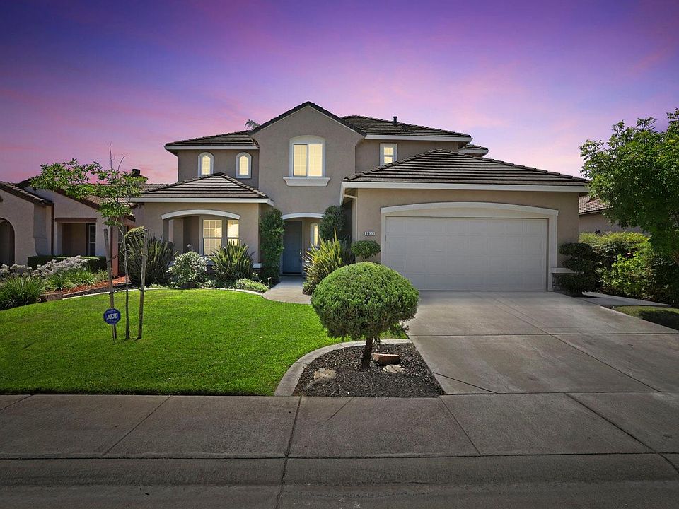 1st image of 5933 Riverbank Cir