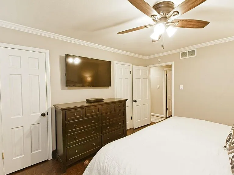 1307 Glen Cove Dr — Photo 31