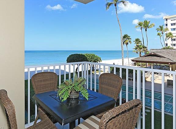 3rd image of 3443 Gulf Shore Blvd N APT 215
