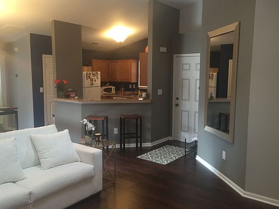 3rd image of 1381 Northvale Dr