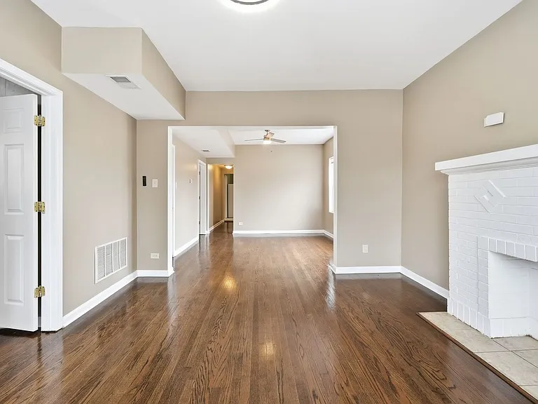 8041 S Laflin St #2 — Photo 6