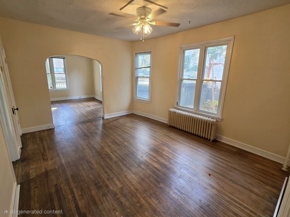 2710 Polk St NE #1