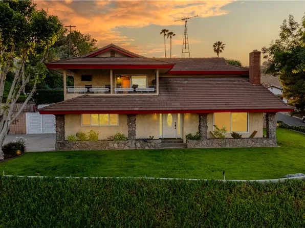 5425 Golden Ave W, Riverside, CA 92505