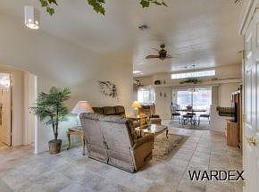3rd image of 1210 Palo Verde Ln