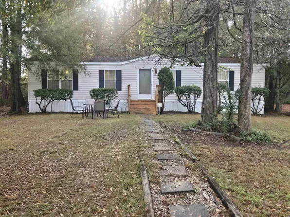 619 McGee Dr., Myrtle Beach, SC 29588