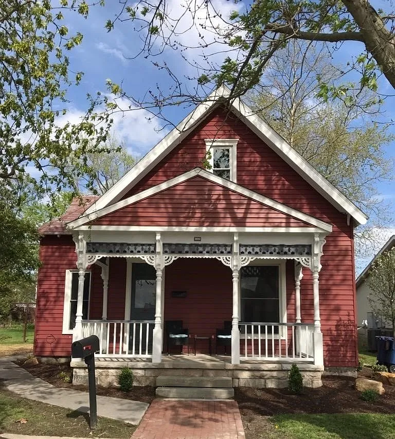 1132 N St photo 1