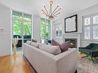 471 Beach Cres, Vancouver, BC V6Z3B9