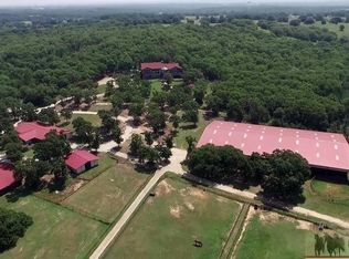 492 Prairie Grove Rd, Valley View, TX 76272