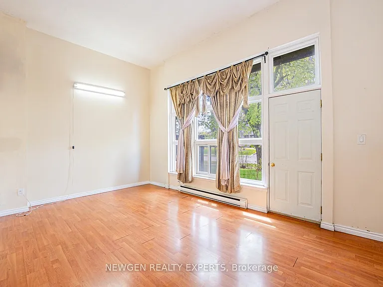 27 Briar Path — Photo 4