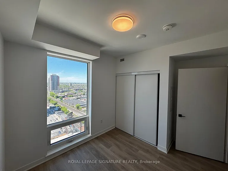 1185 Dupont St #1601 — Photo 18
