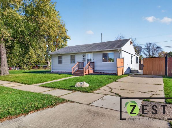 256 N Walnut St