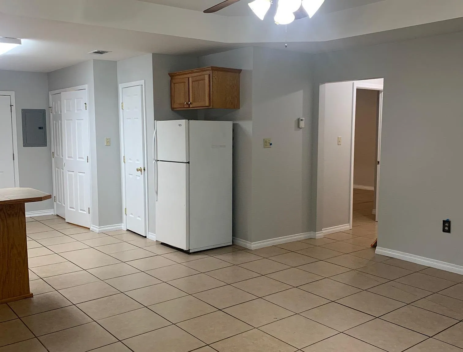 2 bed, 1000 sqft, $1,150 — Photo 4
