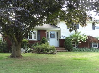20 Onka Dr, Hillsborough, NJ 08844