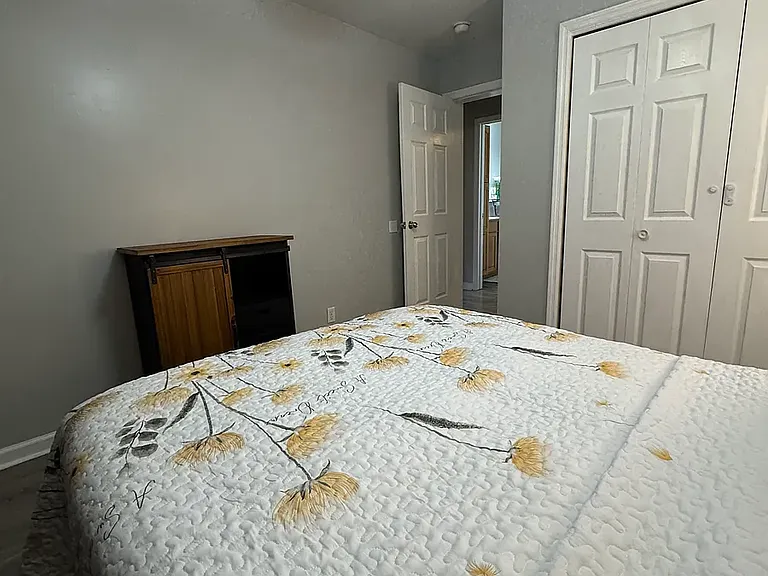 75 S Maiden St #2 — Photo 16