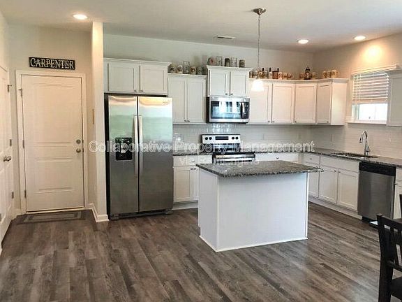 4th image of 362 Waybridge Way
