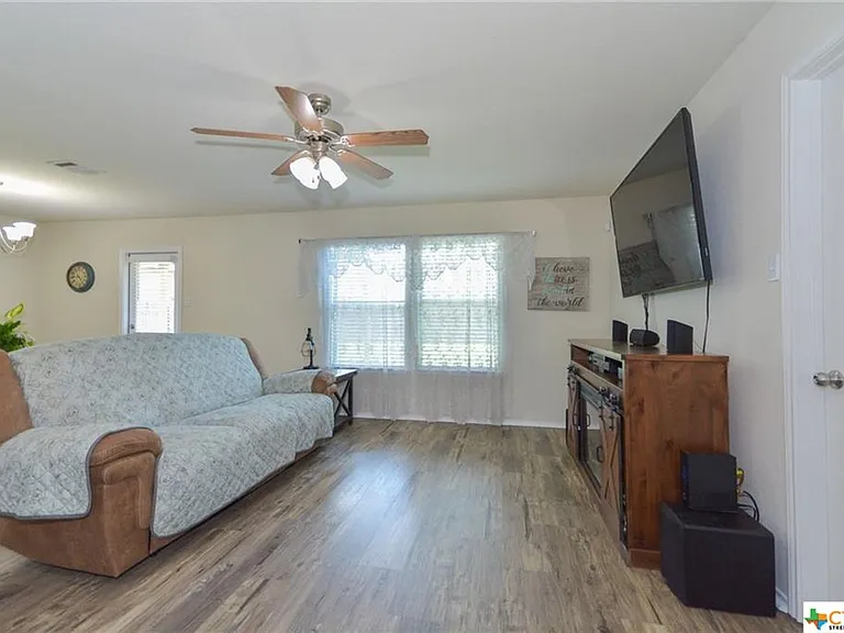5722 Stanford Dr — Photo 9