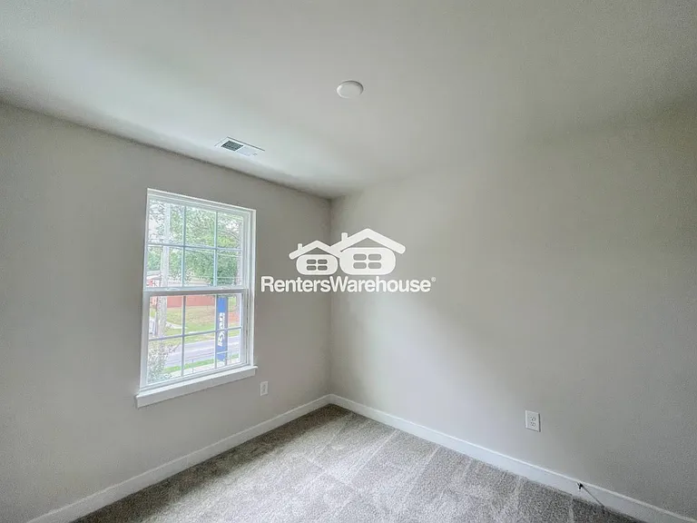 202 Reids Place Dr — Photo 26