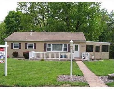108 Allison Dr photo 1