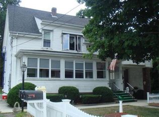 21 Harmon Rd #2, Franklin, MA 02038