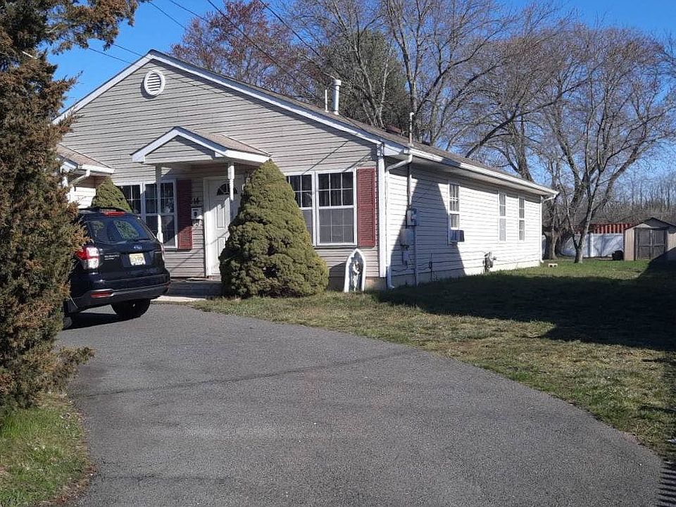 14 Water St, Englishtown, NJ 07726 Zillow