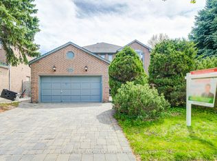 375 Manhattan Dr, Markham, ON L3P7J2