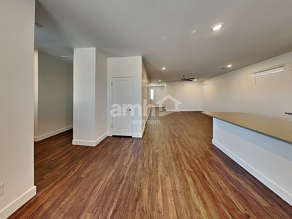 5th image of 6158 Calle Bilboa