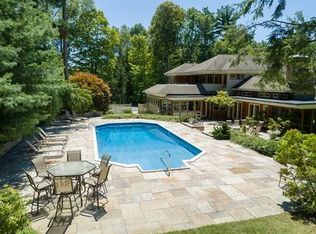 130 Farm St, Dover, MA 02030