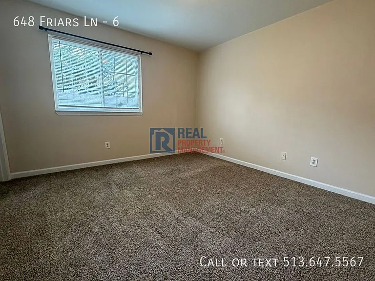 648 Friars Ln #6 — Photo 12