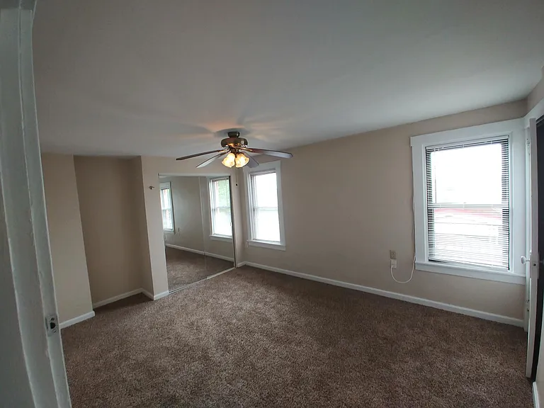 3237 Bookman Ave — Photo 16