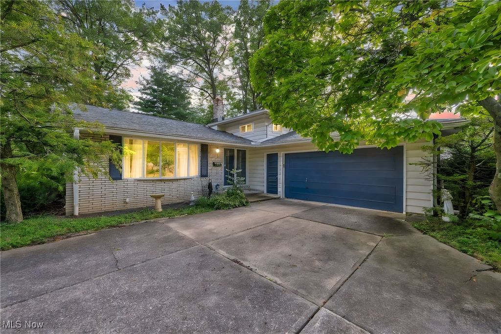 Real estate listing image