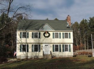 15 Meadowbrook Ln, Litchfield, NH 03052