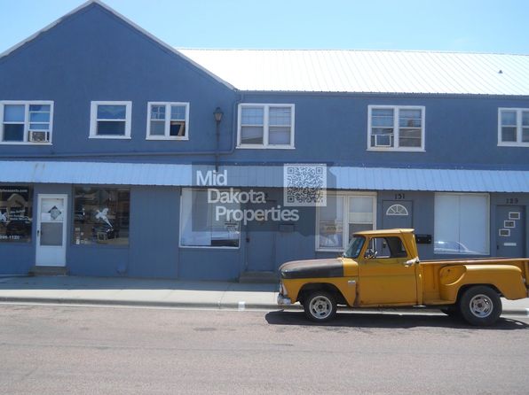 Kuchera Building | 125-127-127 1/2 133 135 E, Mitchell, SD