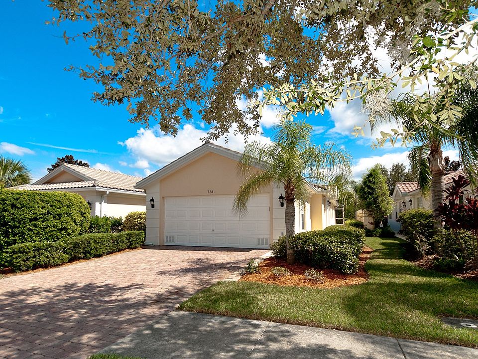 1st image of 7611 Pesaro Dr