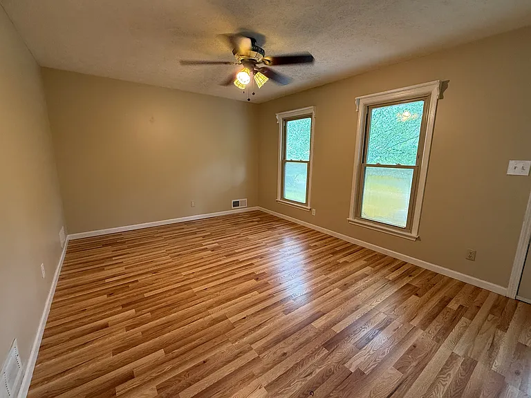 2691 Falcon Ridge Dr — Photo 4