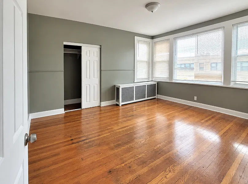 2 bed, 800 sqft, $1,850 — Photo 3