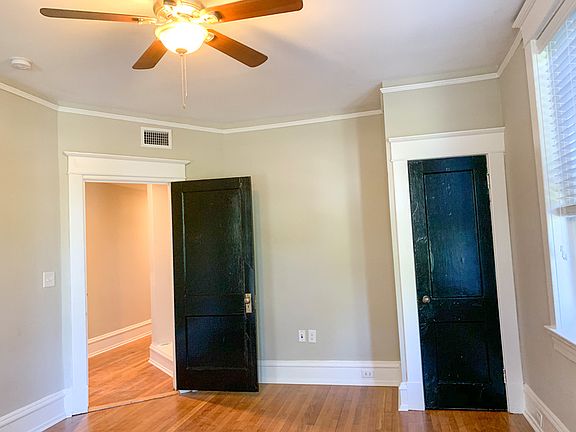 3rd image of 2101 Grove Ave APT 4