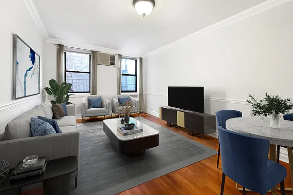 Rented by Compass | media 10