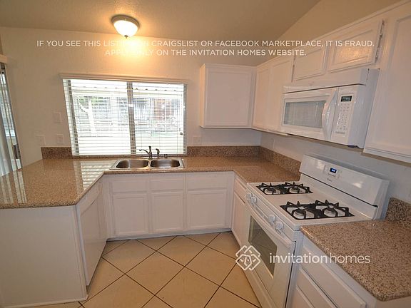 5th image of 1238 W Hawthorne St